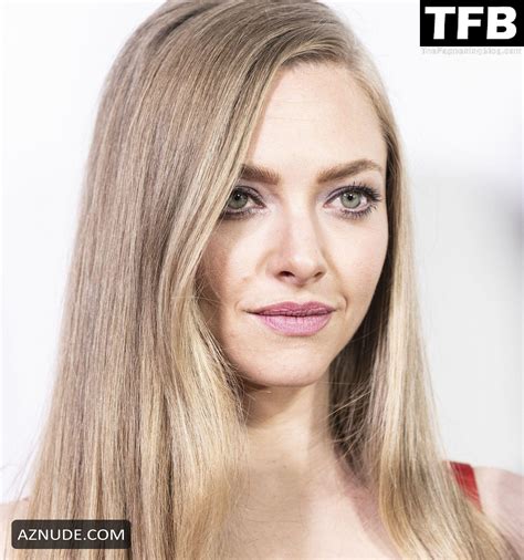 Amanda Seyfried Sexy Seen Flaunting Her Hot Figure At The Tribeca Festival In New York AZNude