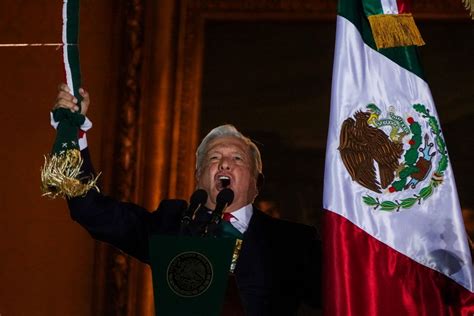 En Un Zócalo Vacío Amlo Clama Viva El México Prehispánico” Glocal Media