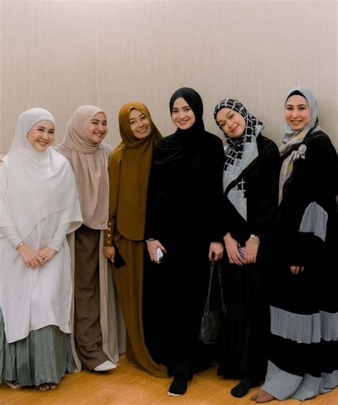 The Case Of The Unresolved Nude Video Portraits Of Rebecca Klopper Looking Serene Wearing A