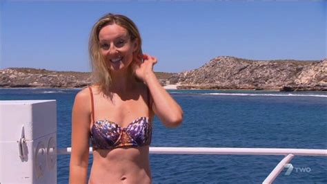 Hot Sexy Hayley Thompson Bikini Pics