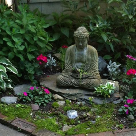 We Had This Same Outdoor Buddha Growing Up Buddha Garden Meditation