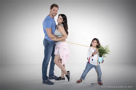 Mira La Escena Gay De La Telenovela Papa A Toda Madre