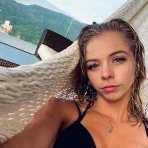 Hot Sexy Irena Pencheva Bikini Pics