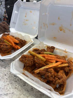 CRUMPYS HOT WINGS Updated October 2025 13 Reviews 4980 Park Ave Memphis Tennessee