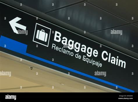 Baggage Claim Sign Hi Res Stock Photography And Images Alamy