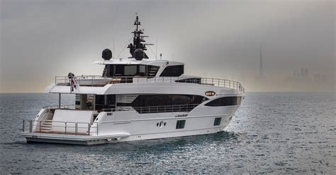 Gulf Craft Majesty 100 Review 2019 Edition Yachtbuyer