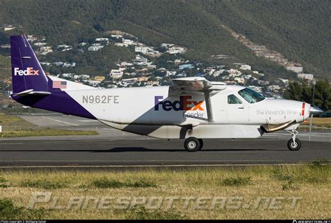 N962fe Fedex Feeder Cessna 208b Super Cargomaster Photo By Wolfgang Kaiser Id 1474602