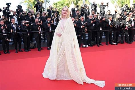 Elle Fanning Aka Ellefanning Nude Leaks Photo Faponic