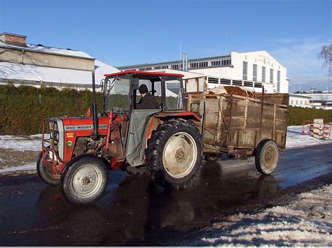 Massey Ferguson MF 200er Reihe Fotos (2) - Fahrzeugbilder.de