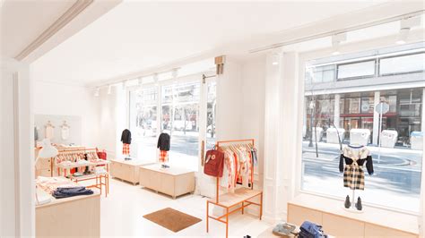 Tinycottons – Shop Review | Condé Nast Traveler