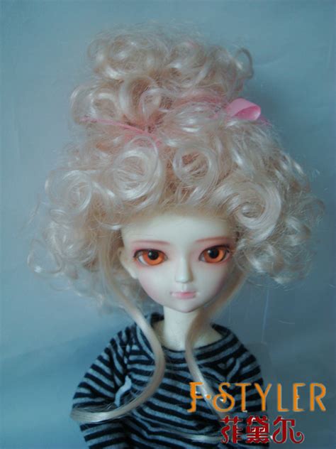 Layla Wig Blonde Size 6 7 Doll Peddlar