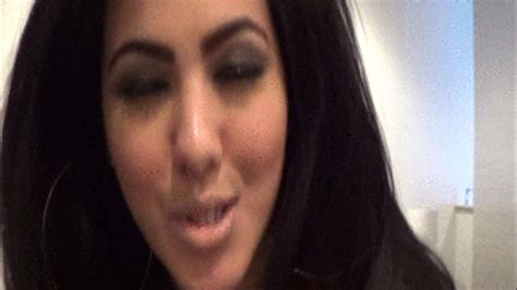 Makayla Divine My First Squirt Vid Makayla Divine Busty Latina Goddess Clips Sale