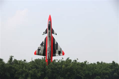 J10 B 22m 87 Pilot Rc
