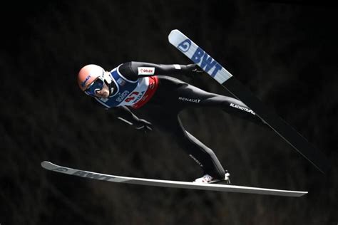 Salto Con Gli Sci Kubacki In Grande Spolvero Nella Qualificazione A