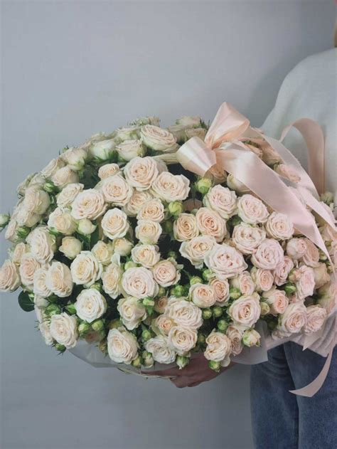 Цветы «Роскошный букет (41 роза)» с доставкой