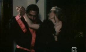 Il Letto In Piazza Nude Scenes Aznude