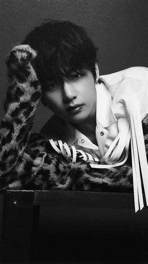 Bts V Black And White Korean Singer HD Phone Wallpaper Peakpx