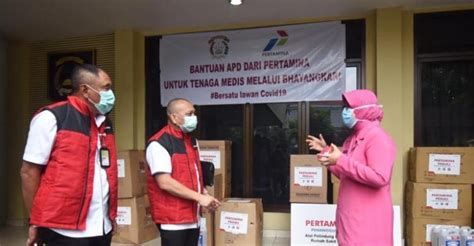 Pertamina Serahkan Bantuan Ke Rs Bhayangkara Dan Umum Senilai Rp