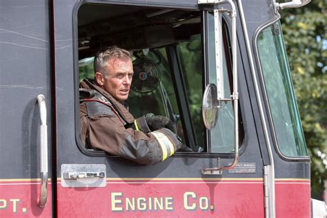 Who Plays Herrmanns Wife Cindy On Chicago Fire