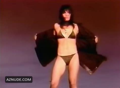 Do You Wanna Touch Me Oh Yeah Nude Scenes Aznude