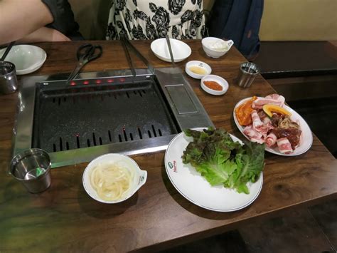 Day 3 - Meat-ing Korean BBQ - Seoul, South Korea - chichicho~