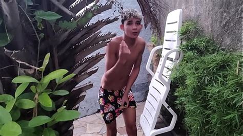 Bano Publico Gay Espiando Hombres Orinando Pillados Search XVIDEOS