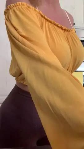 I Want To Fuck Every Guy Who Likes My Photo Scrolller