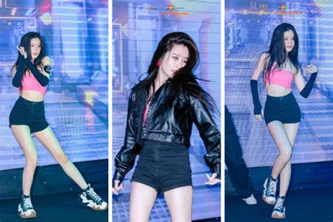 Nh Ng Hot Girl T I S C V N To N G Y B O T I Fpt Polytechnic Cao Ng Fpt Polytechnic