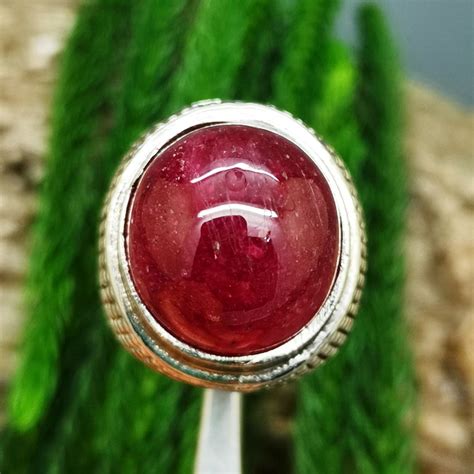 Cincin Mustika Merah Delima Super Pusaka Dunia