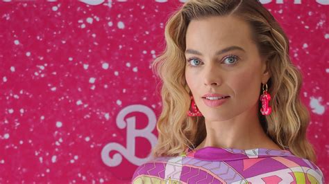 margot robbie im interview warum der barbie star kein vorbild sein