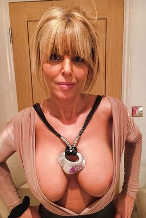 MILF Ready For Her Night Out Porn Pic