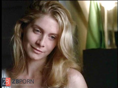 ELIZABETH MITCHELL In GIA ZB Porn