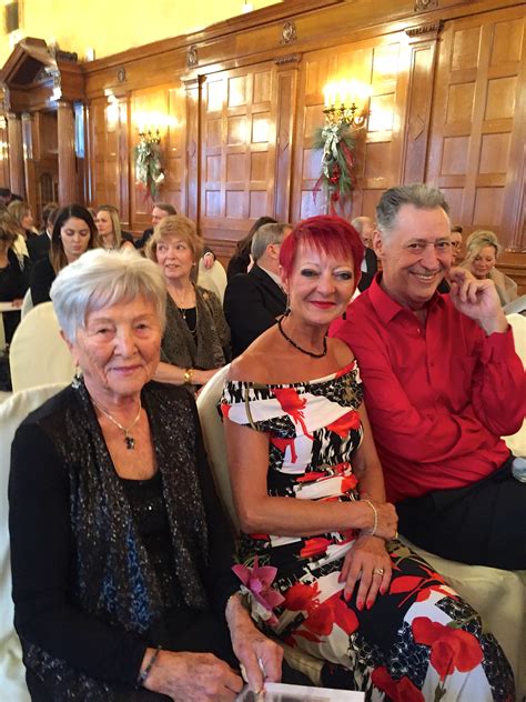 Lohr and Barb Funeral Home: Professional Mortuary Services 18