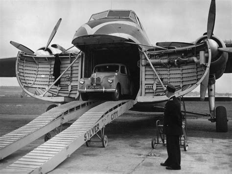 The 1940s Plane That Could Carry Cars: The Bristol Freighter