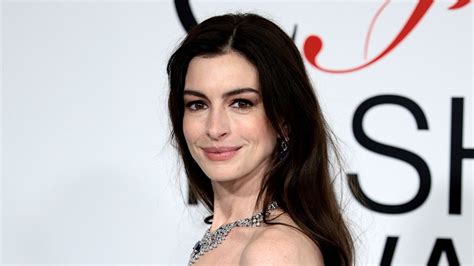 Anne Hathaway Stuns In A Bikini In Latest Photos As She Candidly Discusses Mental Health And Her