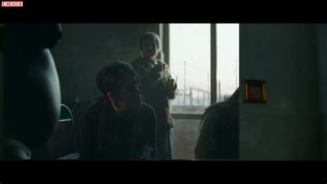 Naked Odette Gomis In Il Vizio Della Speranza