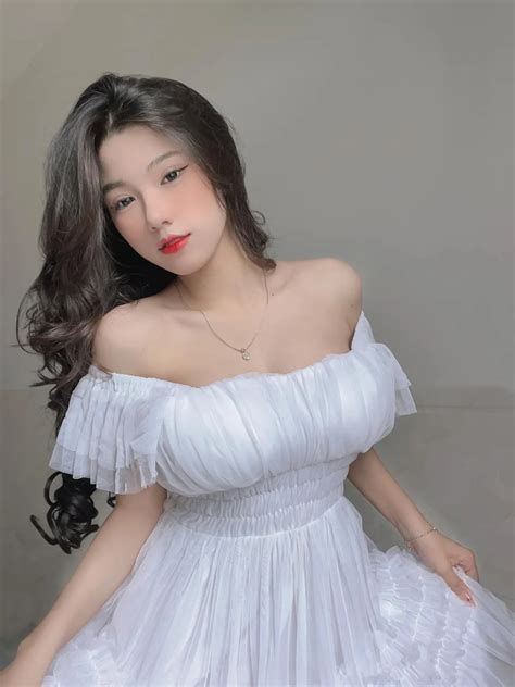 Chi M Ng Ng Ngay B H Nh Nh G I Xinh C C Hot Full Hd K