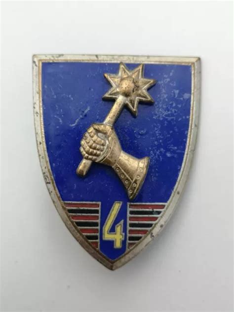 INSIGNE CAVALERIE 4 Rca Régiment Chasseurs D afrique Arthus