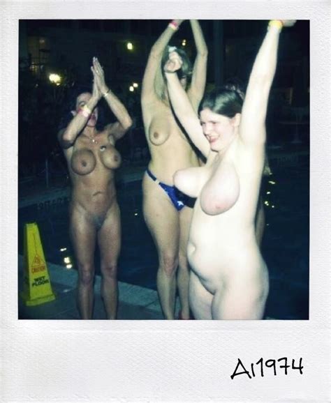 I Love This Old Polaroids And Retro Pics Porn Pictures XXX Photos Sex Images Page