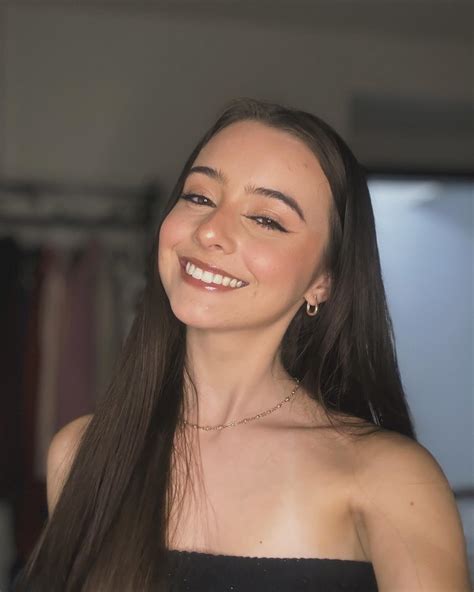 Lavínia Faust (@laviniafaust) • Instagram photos and videos