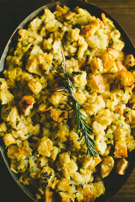 Thanksgiving Recipe Sage And Onion Bread Dressing Stuffing Kitchn