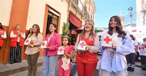 Invita Samantha Smith A Participar En La Colecta Anual De La Cruz Roja