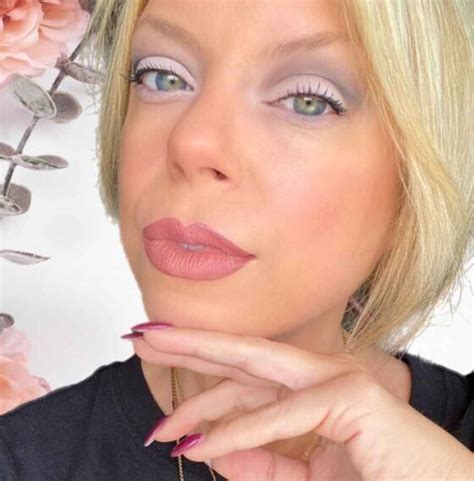 Nude Lipstick Makeup Ideas For Every Skin Tone For A Chic And Simple Aesthetic Look The Best