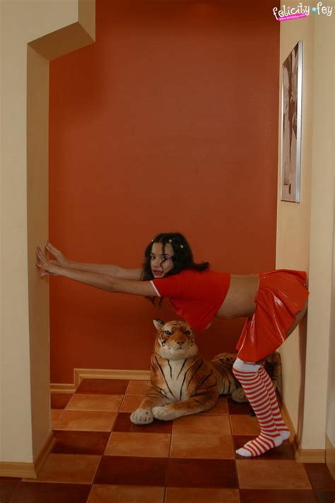 Hot And Naughty Brunette Felicity Fey Porn Pictures Xxx Photos Sex Images Pictoa