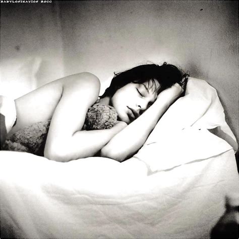 Milla Jovovich Porn Pictures XXX Photos Sex Images 1130204 PICTOA