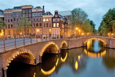 5-five-5: Canals of Amsterdam (Amsterdam - Netherlands)