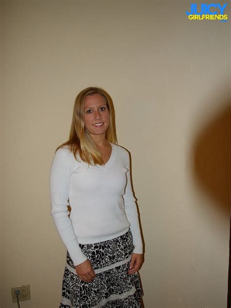 Hot Blonde Loves Pleasuring Cock Porn Pictures XXX Photos Sex Images PICTOA