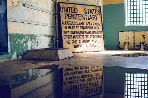 Machine Gun Kelly and His Lost Years on Alcatraz - Alcatraz City Cruises™