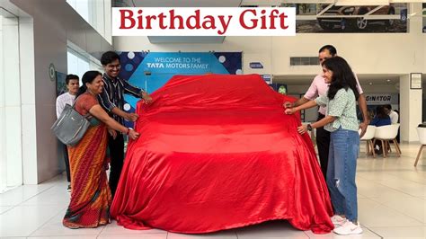 Birthday Mein Mila Itna Bada Gift Finally Bought Our New Car YouTube