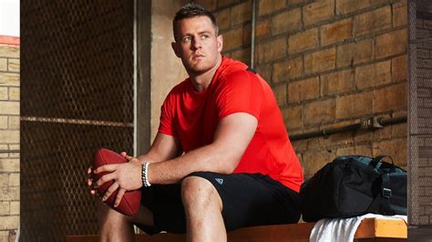 Jj Watt S New Reebok Training Shoe Pays Homage To Pewaukee High School